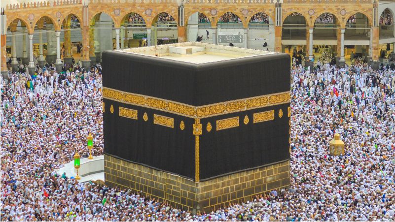 Mengenal-Perbedaan-Haji-dan-Umrah