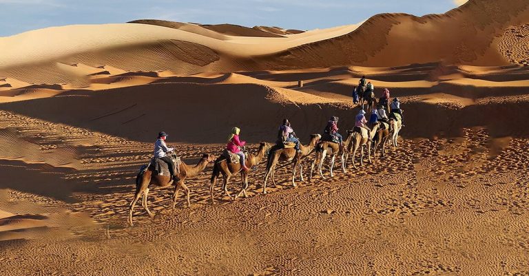 hiking-and-camel-ride
