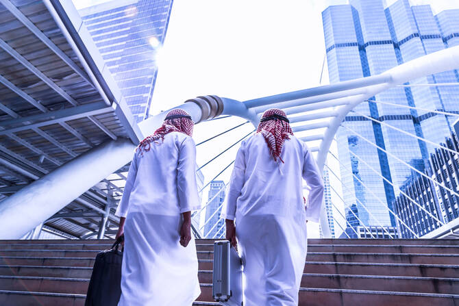 Saudi Arabia expands Saudization to 69