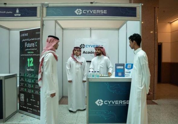 header, Salah Satu Stand yang Meramaikan Pameran Teknologi Tahunan TechHub3 di KAU (Sumber Arab News)