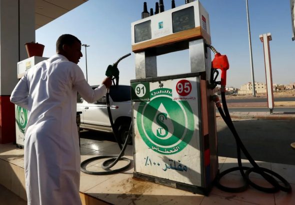 header, Ilustrasi Stasiun Pengisian Bahan Bakar di Arab Saudi (Sumber CNBC.com)