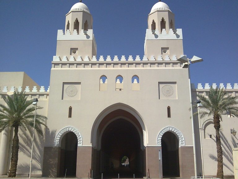 mesjid Dzul hulaifah
