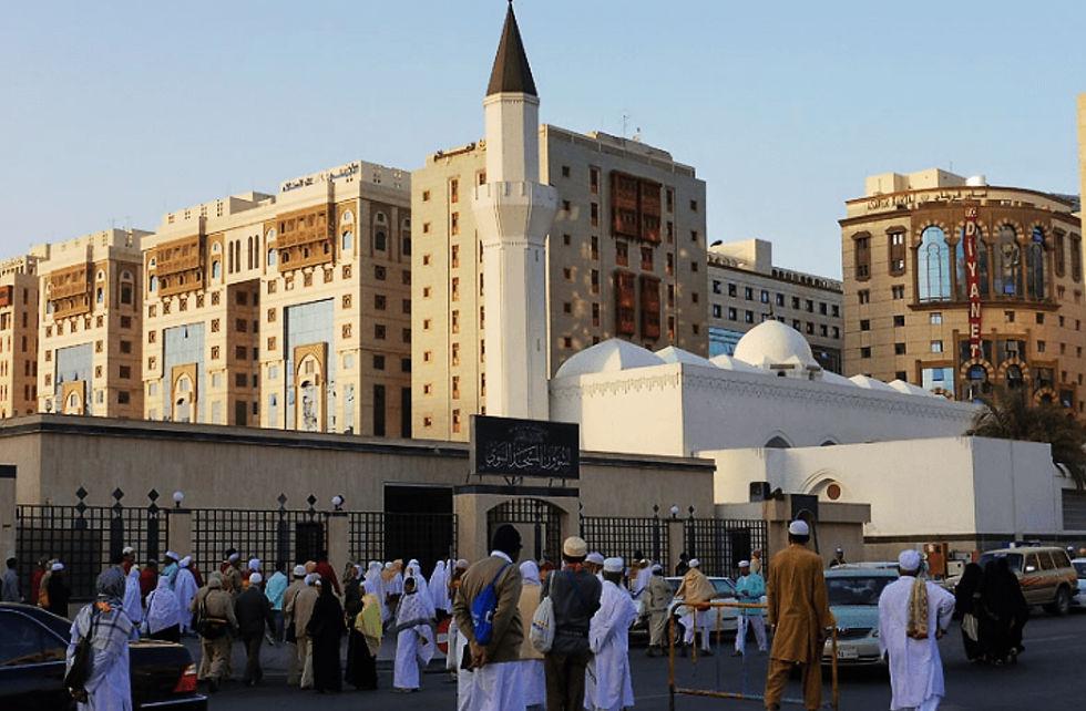 mesjid ali bin abi thalib