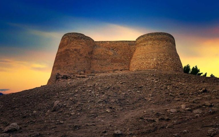 tarout castle